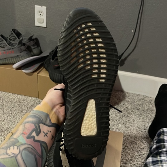 VNDS OREO YEEZY V2 SIZE 12 - Picture 6 of 6